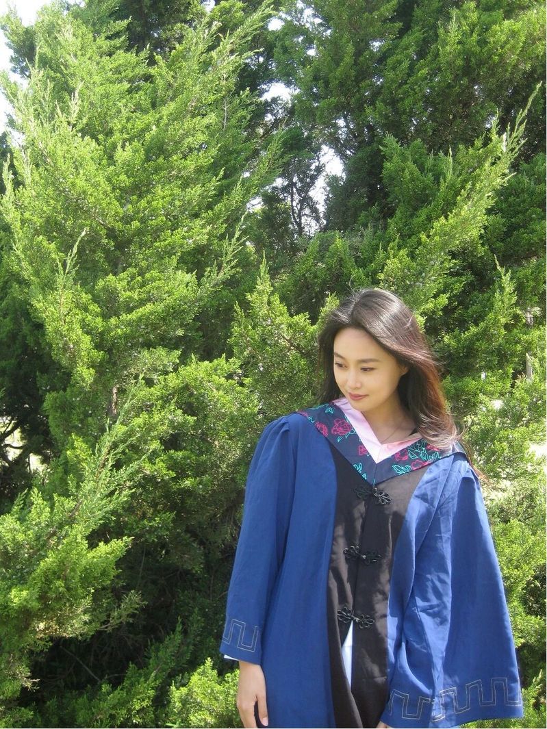 尹茜文  

22级高等教育学专业

博士就读于辽宁大学马克思主义教育理论专业

所获荣誉奖项：

硕士研究生学业奖学金三等奖；

硕士研究生学业奖学金特等奖等

寄语：为者常成，行者常至。